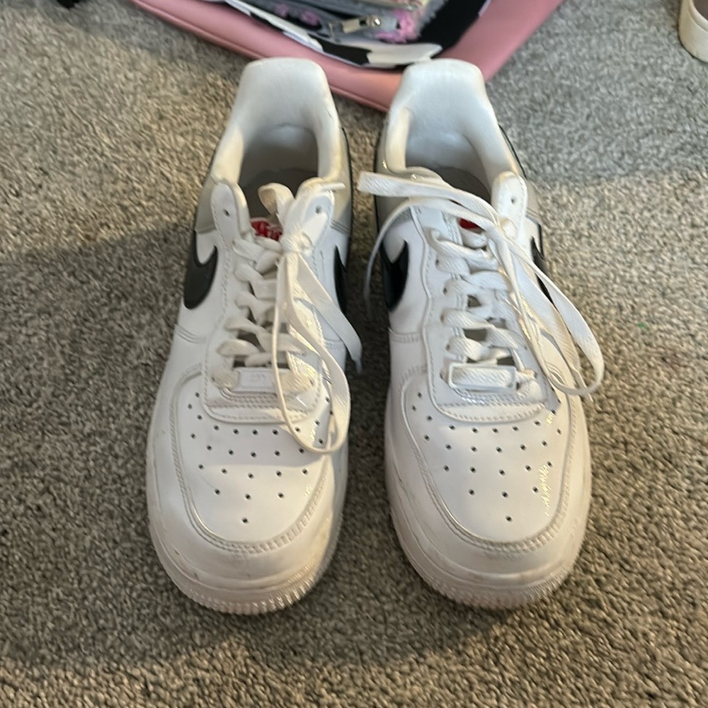 Air force 1s glossy
